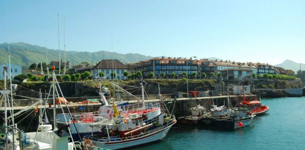 Puerto pesquero de Llanes, Asturias